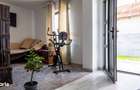 Vanzare vila si spatiu comercial, gradina si garaj-zona Corbii Mari - 15