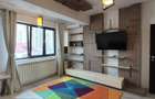 Inchiriez apartament 2 camere, decomandat,zona de centru, langa Palas - 1