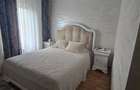 Vand apartament doua camere
