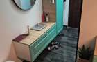 Proprietar vand apartament la parter 2 camere ?i cu centrala in calea sagului