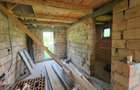Casa la ro?u cu teren mare, cadru natural deosebit Iernut-Mures