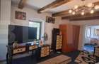 Casa complet renovata, 3 camere, teren 3800 mp comuna Parau - 12