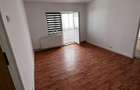 Apartament de vanzare - 6