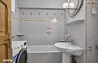 Apartament 3 camere, doua bai de vanzare - Str Poetului - 7