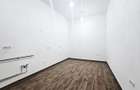 Apartament 3 camere cu centrala, parter zona centrala