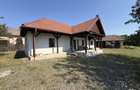 Casa stil tradi?ional sat Doba cu 2.900 mp teren la 15 minute de Zalau