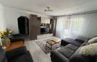 Vand apartament 3 camere in Berca