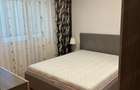 Proprietar - inchiriez apartament cu 3 camere, decomandat, etaj 1- Calea Girocului - 8