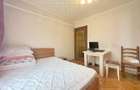 Apartament cu 2 camere decomandat, etaj intermediar - 6