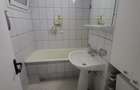 Apartament 3 camere pentru inchiriat.