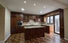 Apartament nou - 2 camere - 52.1 mp + teren privat 50mp - 10