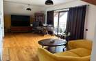 Vand apartament 4 camere + terasa generoasa - 1