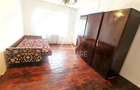 Apartament 3 camere, parter, strada 23 August Agriculturii