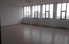 De inchiriat cladire 800 m2 P+2, openspace pentru sala Fitnes, birouri, Roman - 12
