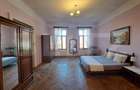 Apartament de vanzare, 6 camere, 182 mp, gradina comuna, Centrul Istoric Brasov - 1