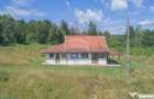 Casa de vacan?a la poalele Mun?ilor Fagara? | Teren 8.000 mp | - Ucea De Sus (Brasov)