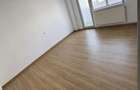Vand apartament 2 camere decomandat