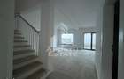 Duplex cu 4 camere, 3 bai,teren 250 mp in zona Dambovita