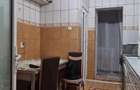 De vanzare apartament cu 2 camere, central, Bloc BR, et. 2, 76.000 euro