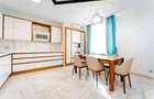 Va prezentam spre inchiriere un apartament de 2 camere in zona