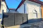 Casa ultracentrala de vanzare P+M 270mp singur in curte spatiu comercial se accepta si anumite schimburicu diferenta