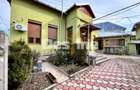 Casa 9 camere, 4 bai, 3 locuri de parcare, Central, Ploiesti