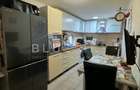 Apartament 3 camere în vilă, cu terasă proprie și loc de parcare – Kamsas