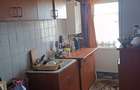 Apartament doua camere, decomandat - 5