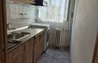 Apt 3 camere nedecomandat, zona Malu Rosu, et 1/4