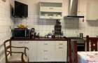 Vand casa situata central , str.L.Rebreanu , langa parcul din strand