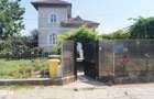Casa individuala de vanzare in Buftea, str. Tamas - teren 2.101 mp - 11