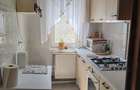 Apartament cu 3 camere semidecomandat în Micro 6 - 2