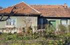 Casa si teren de vanzare - 2