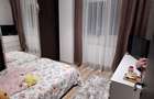 Proprietar, vand apartament 3 camere situat in Ilfov, Chiajna strada Tineretului - 15