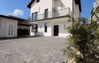 Casa / Vila Individuala Pantelimon - Spatioasa P+1+M - 6 Camere Teren - 4