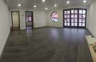 De Inchiriat sau Vanzare Spatiu comercial langa Gara Mare - 1