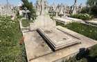 Vand groapa cu 6 locuri 3 pe stanga 3 pe dreapta cimitiru privat magurele pentru mai multe detali sunati la nr de telefo - 3