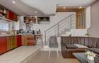 Strada Furculesti, Sector 5, Casă individuală-160 000 Euro -COMISION 0% - 3