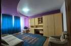 Apartament 4 camere, situat in Targu Jiu, Strada G.ral Christian Tell - 6