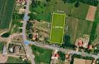Teren intravilan 2.368 mp in ?ipari, front 32 m toate utilita?ile - 1