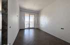 Apartament 2 camere de vanzare in Floresti - 2