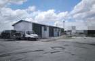 Teren industrial 5000 mp cu 2 hale 400 mp, in Isalnita, cu deschidere