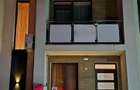 (Ansamblu rezidential, acces privat) Casa insiruita - Calea Urseni(zone 2) - curte, 2 locuri parcare - 5