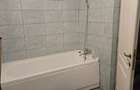 Vand casa Com Pietroasa-Bihor, sosea , central ter 2500 mp, dublu front, utilit.,gaz