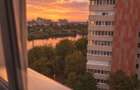 Apartament 2 camere de lux, etaj 8/10 cu lift, Str. Sovata Vedere spre Cris