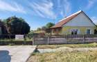 Casa cu teren 37 arii Apateu 43000 Euro - 1
