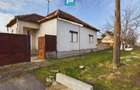 Casa cu 4 camere + anexe in ?ofronea - 3