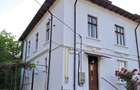 Proprietar direct!-Vand apartament spa?ios in Roman