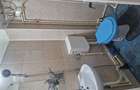 Camera de camin cu baie proprie - 6