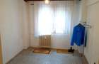 3 camere Trivale , Decomandat / LIBER , finisaje clasice !